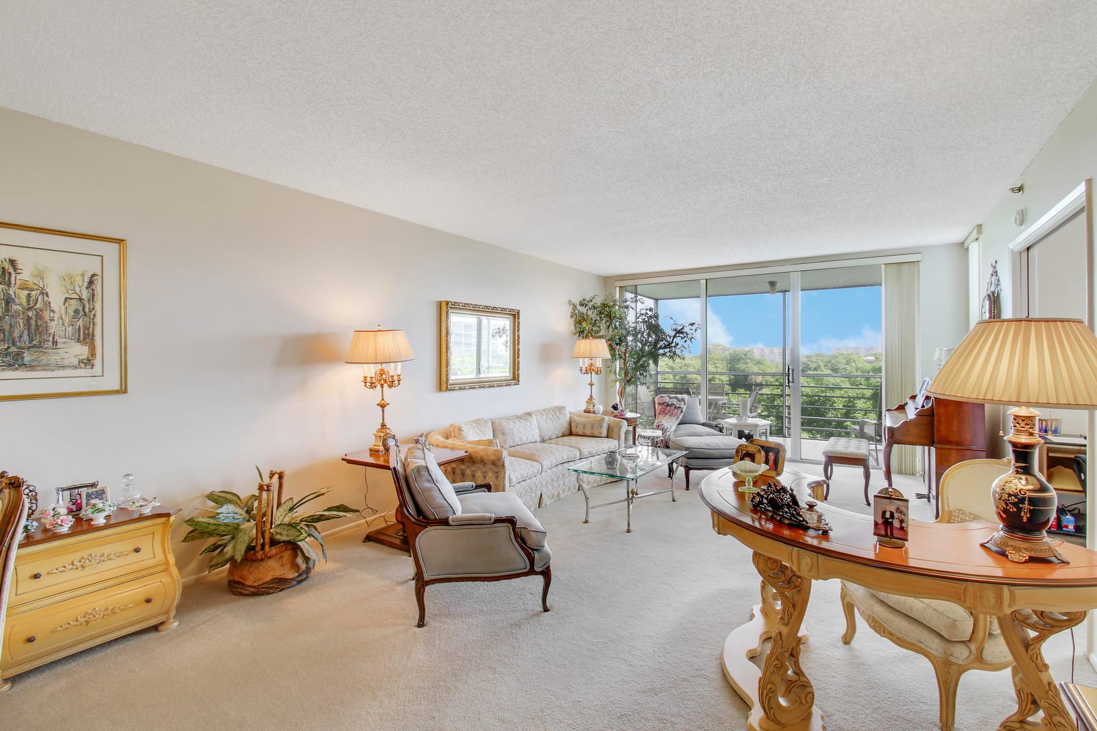 4015 W Palm Aire Drive 704 — photo 10