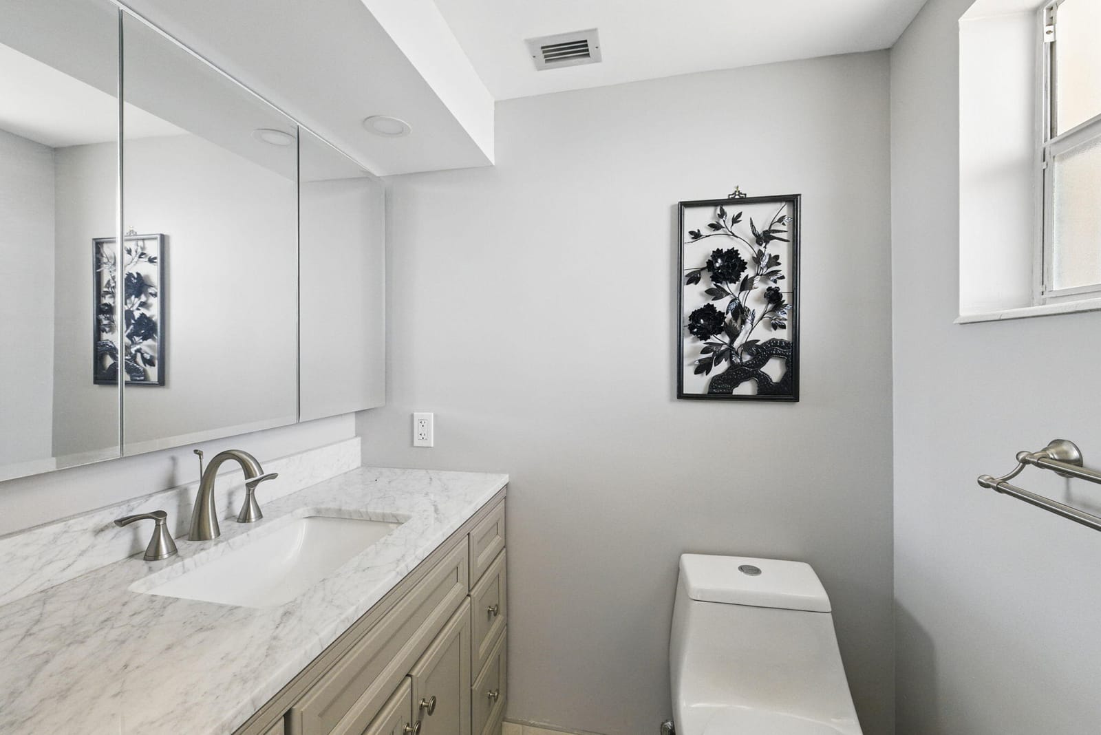 2951 NW 46th Avenue 407, Lauderdale Lakes, FL 33313 photo 15
