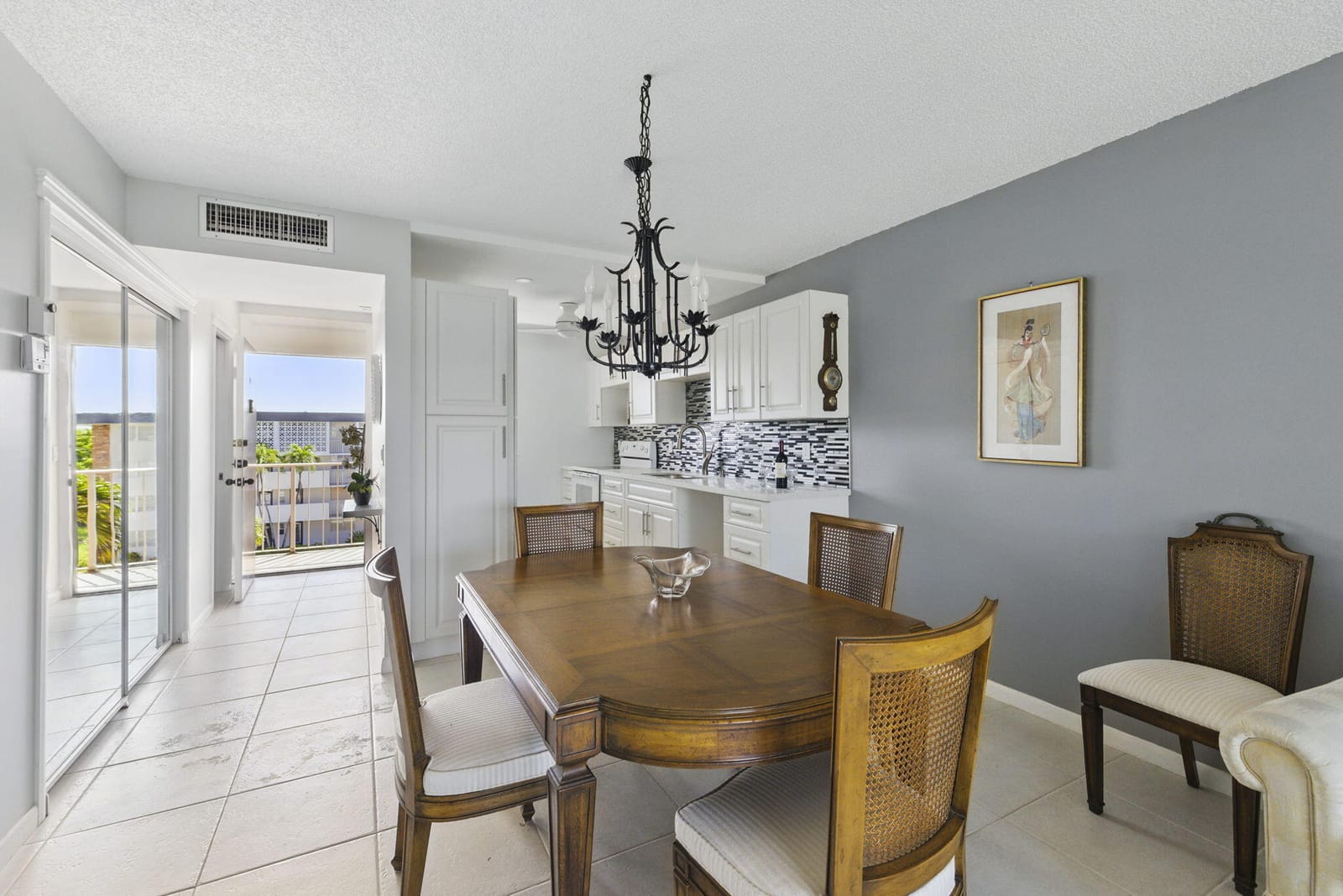 2951 NW 46th Avenue 407 — photo 3