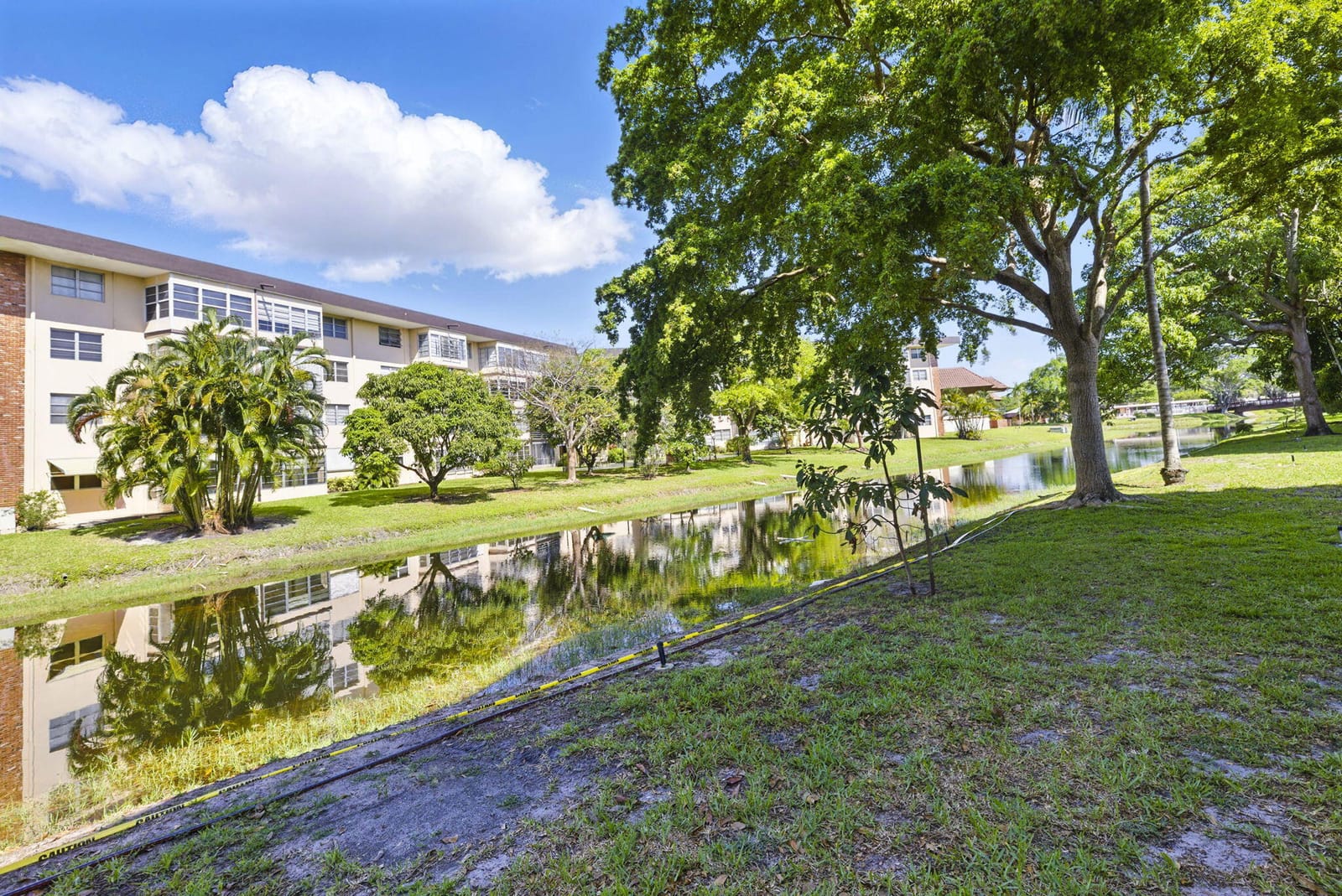 2951 NW 46th Avenue 407, Lauderdale Lakes, FL 33313 photo 24