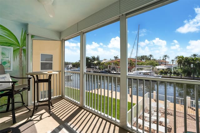 1332 Bayview Drive 203, sold in Hawthorne Bay, Fort Lauderdale, FL