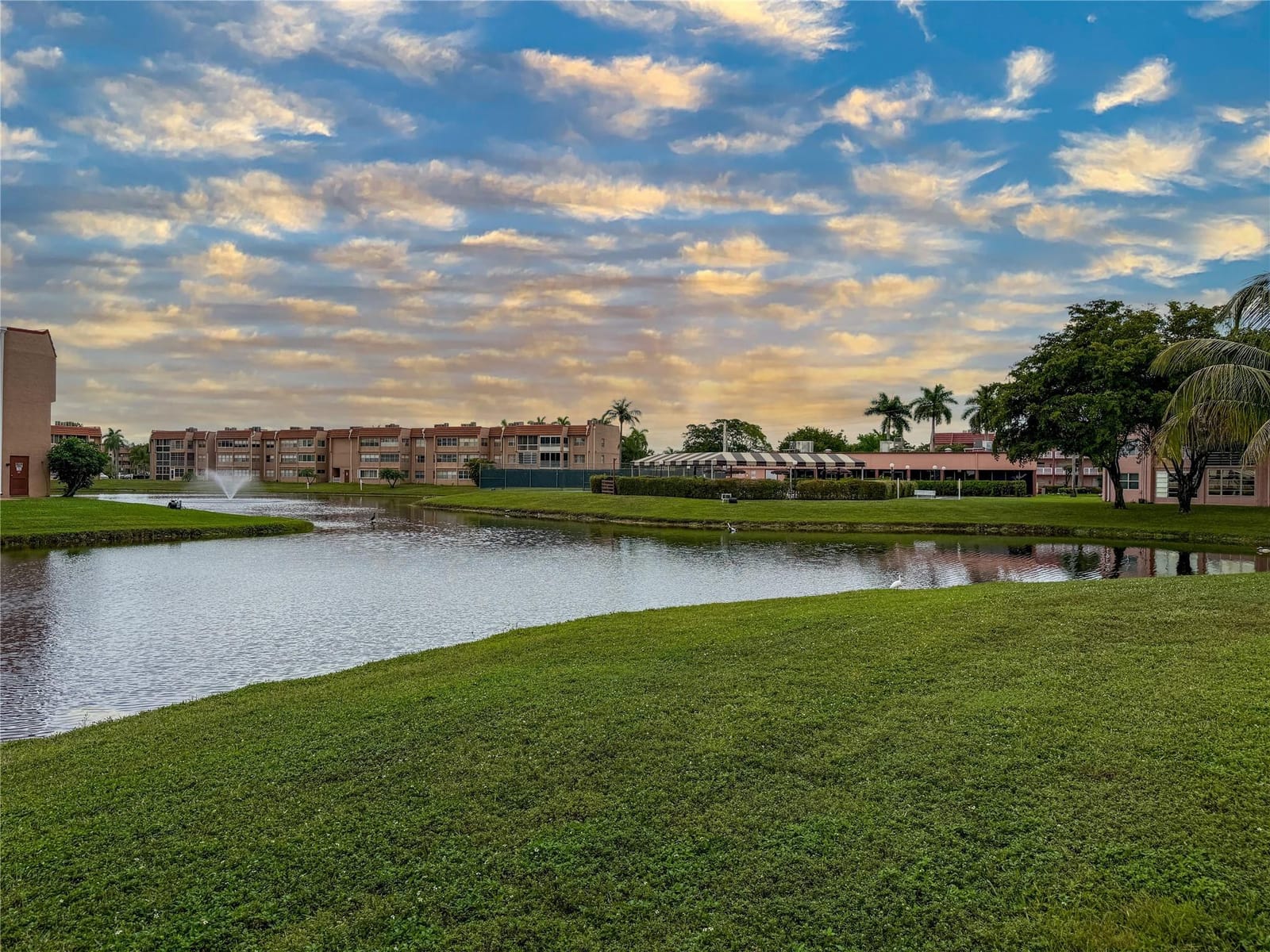 9460 Sunrise Lake Boulevard 212 — photo 4
