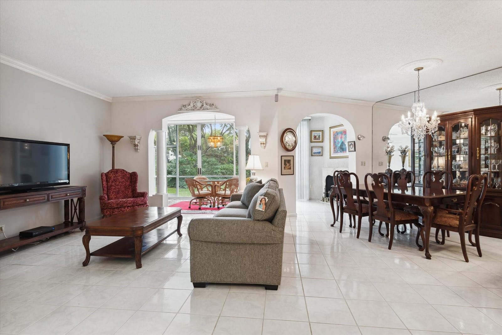 4130 W Palm Aire Drive 301A — photo 3