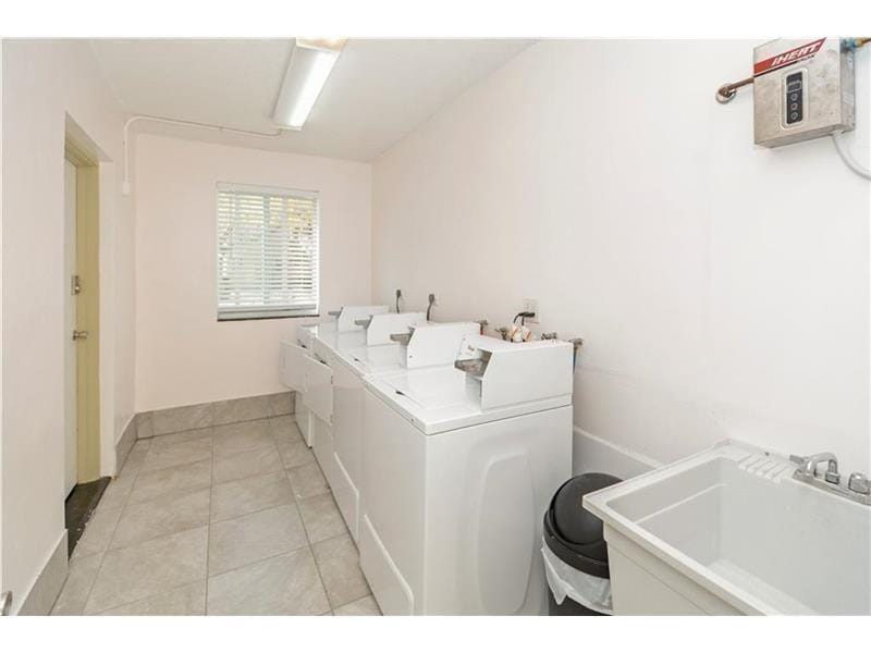 1320 Miami Road 2 — photo 10