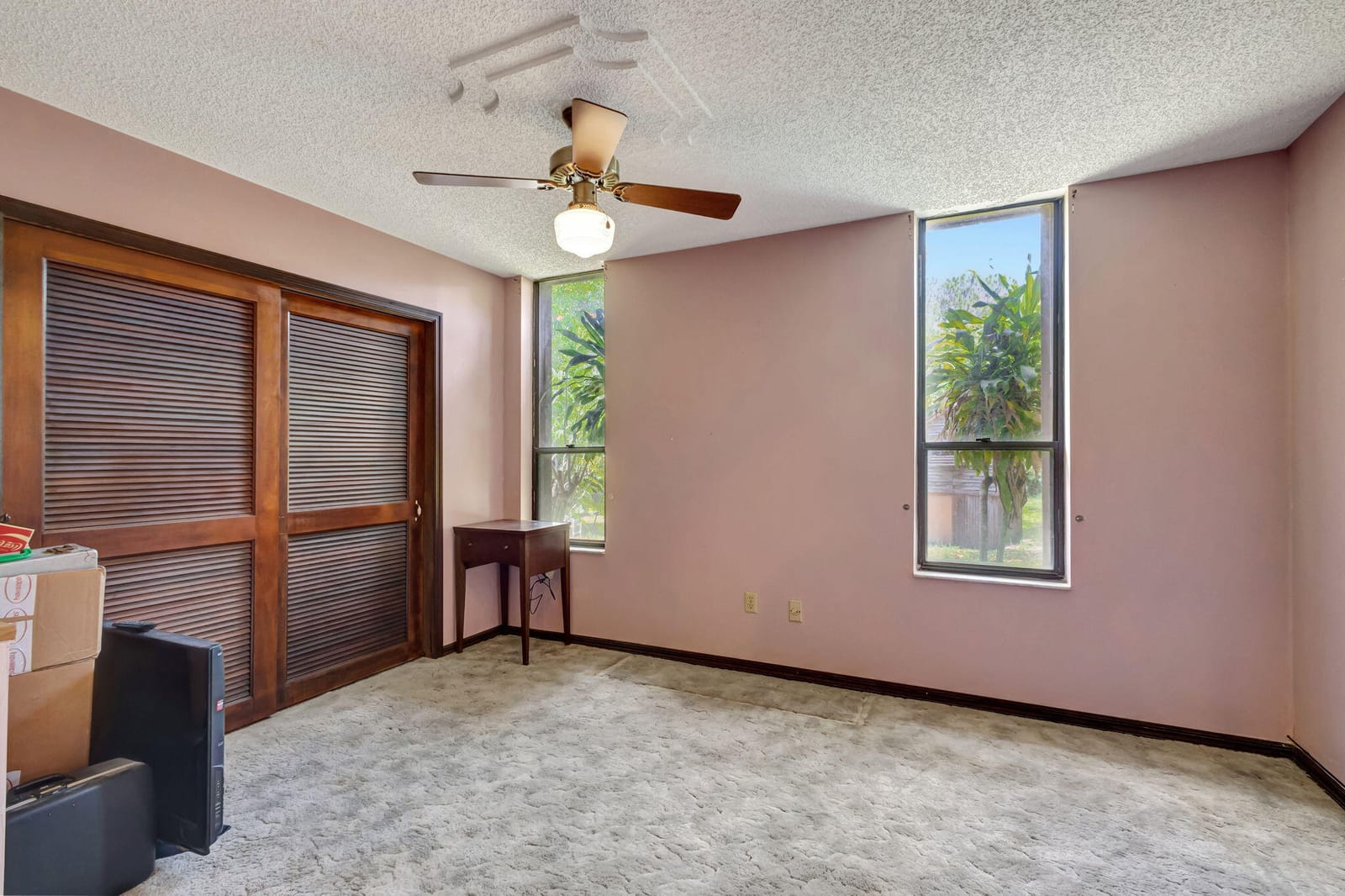 13705 Persimmon Boulevard, The Acreage, FL 33411 photo 15