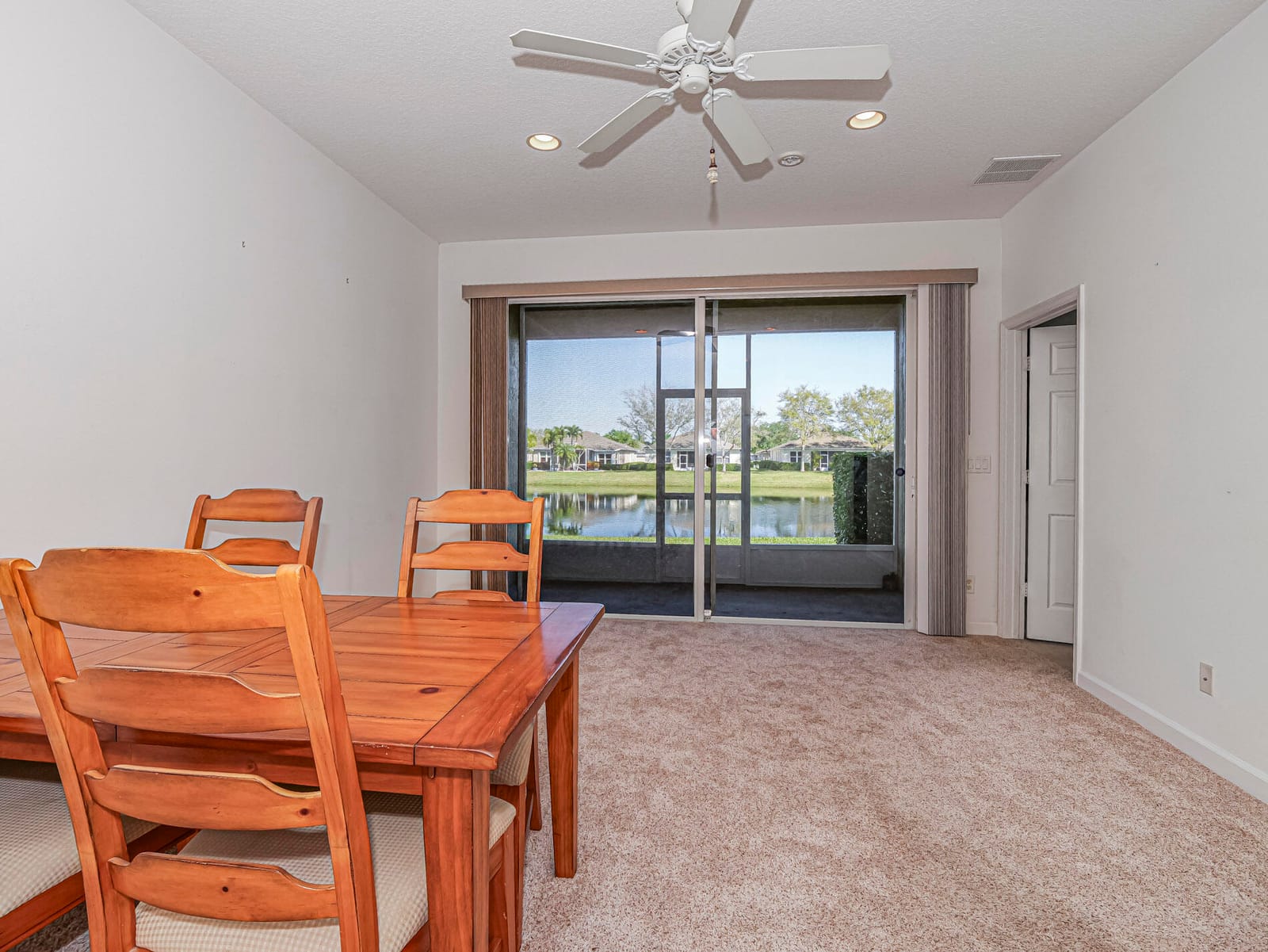6644 Liberty Place — photo 4