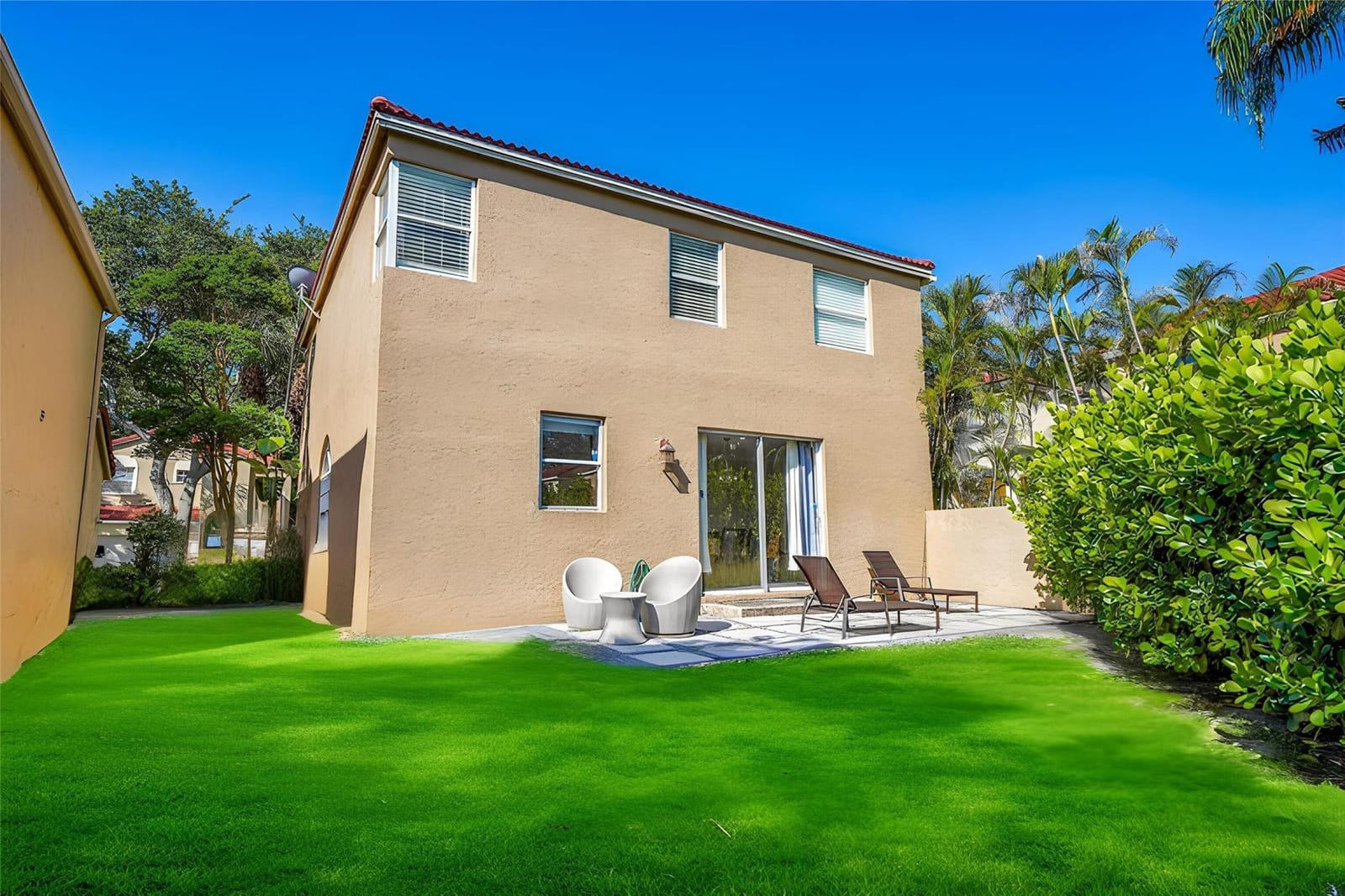 8785 NW 6th Street — photo 11