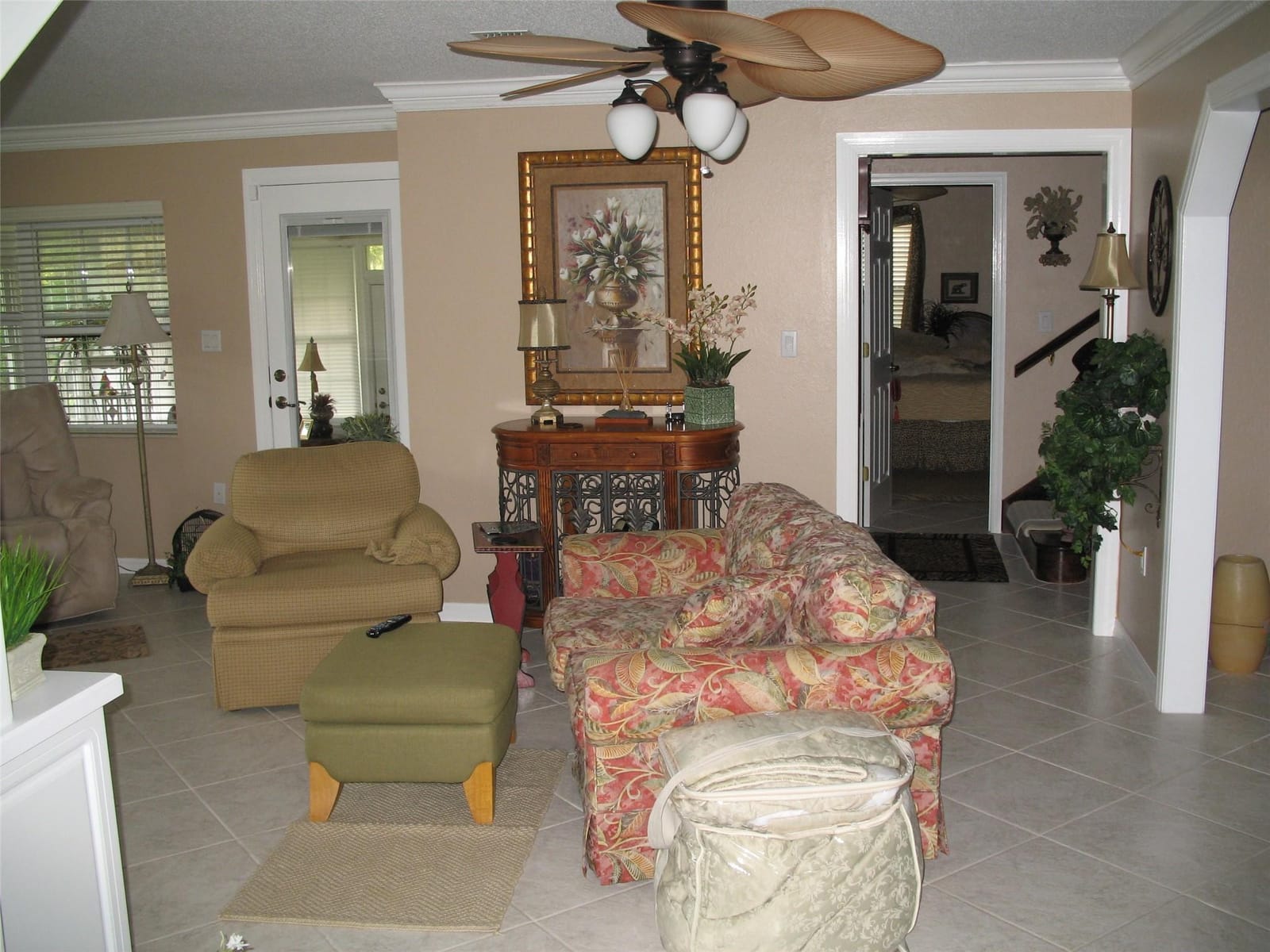 555 SW 87th Place — photo 2