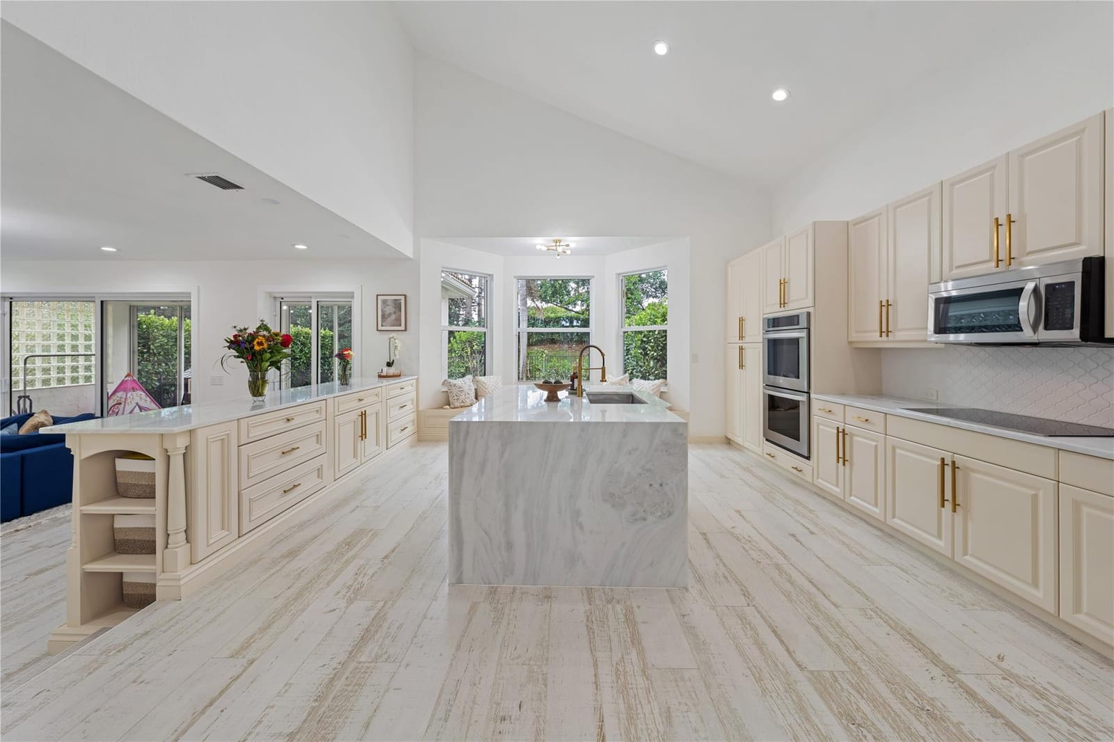 15799 Menton Bay Court, Delray Beach, FL 33446 photo 8