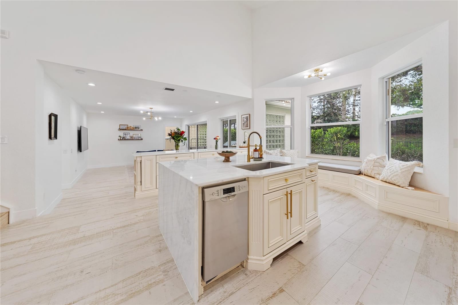 15799 Menton Bay Court, Delray Beach, FL 33446 photo 10