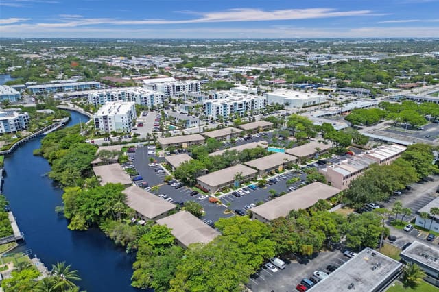 2920 NE 8th Terrace 202, sold in Middle River Homes, Oakland Park, FL