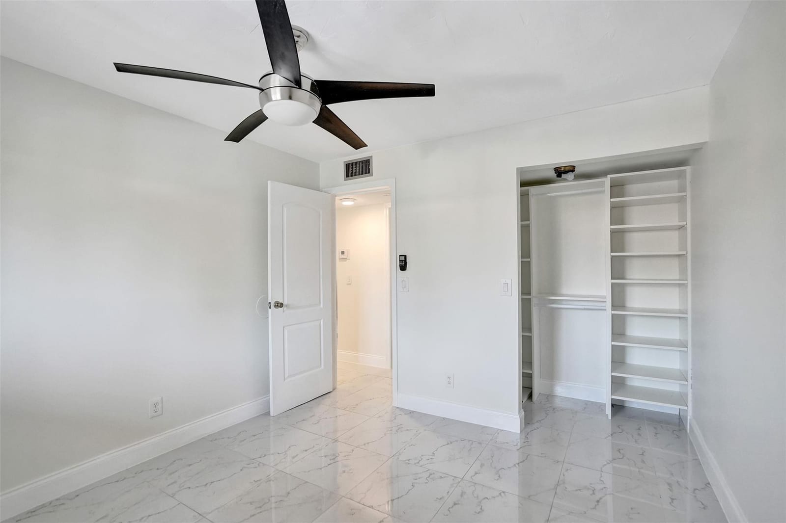 2920 NE 8th Terrace 202, Oakland Park, FL 33334 photo 24