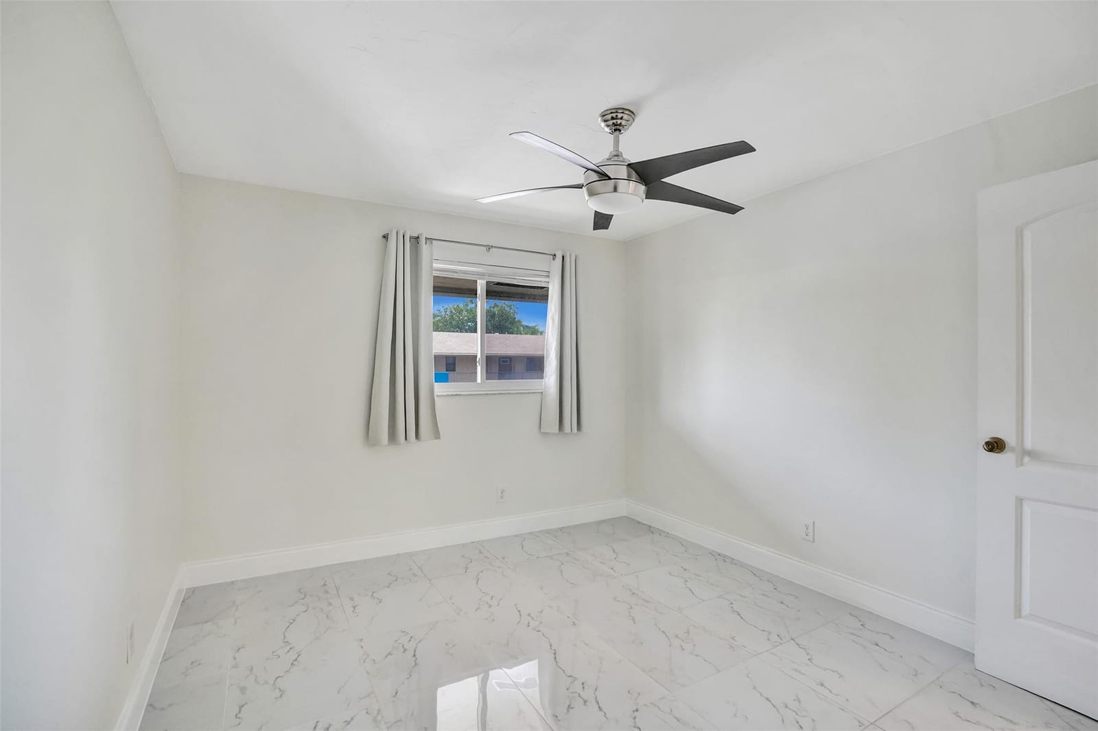 2920 NE 8th Terrace 202, Oakland Park, FL 33334 photo 26