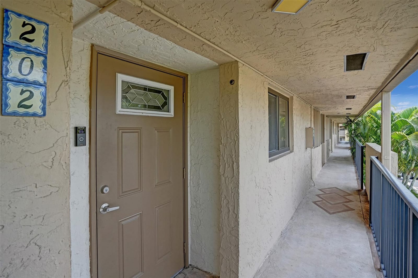 2920 NE 8th Terrace 202 — photo 5