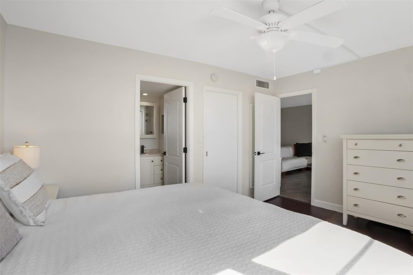 605 Oaks Drive 905, Pompano Beach, FL 33069 photo 21