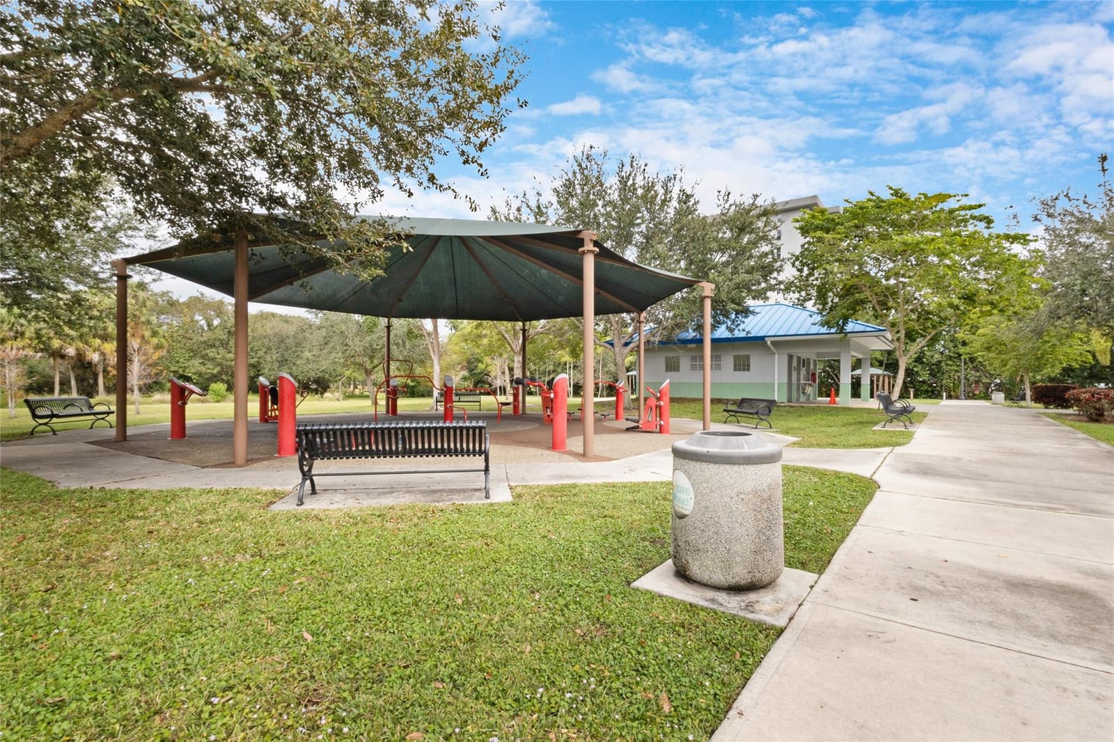 605 Oaks Drive 905, Pompano Beach, FL 33069 photo 27