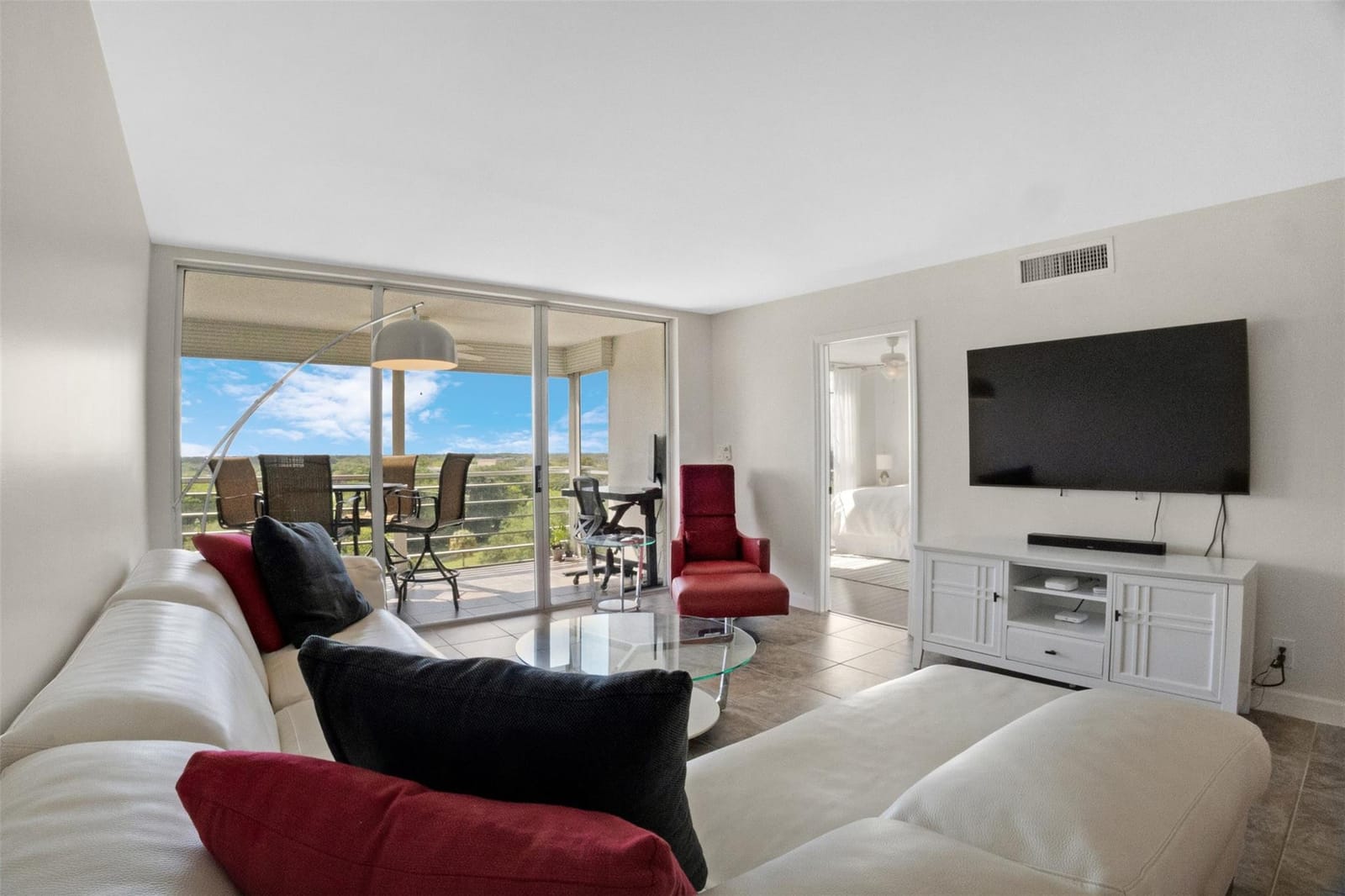 605 Oaks Drive 905 — photo 9