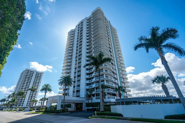 123 Lakeshore Drive 745, North Palm Beach, FL 33408