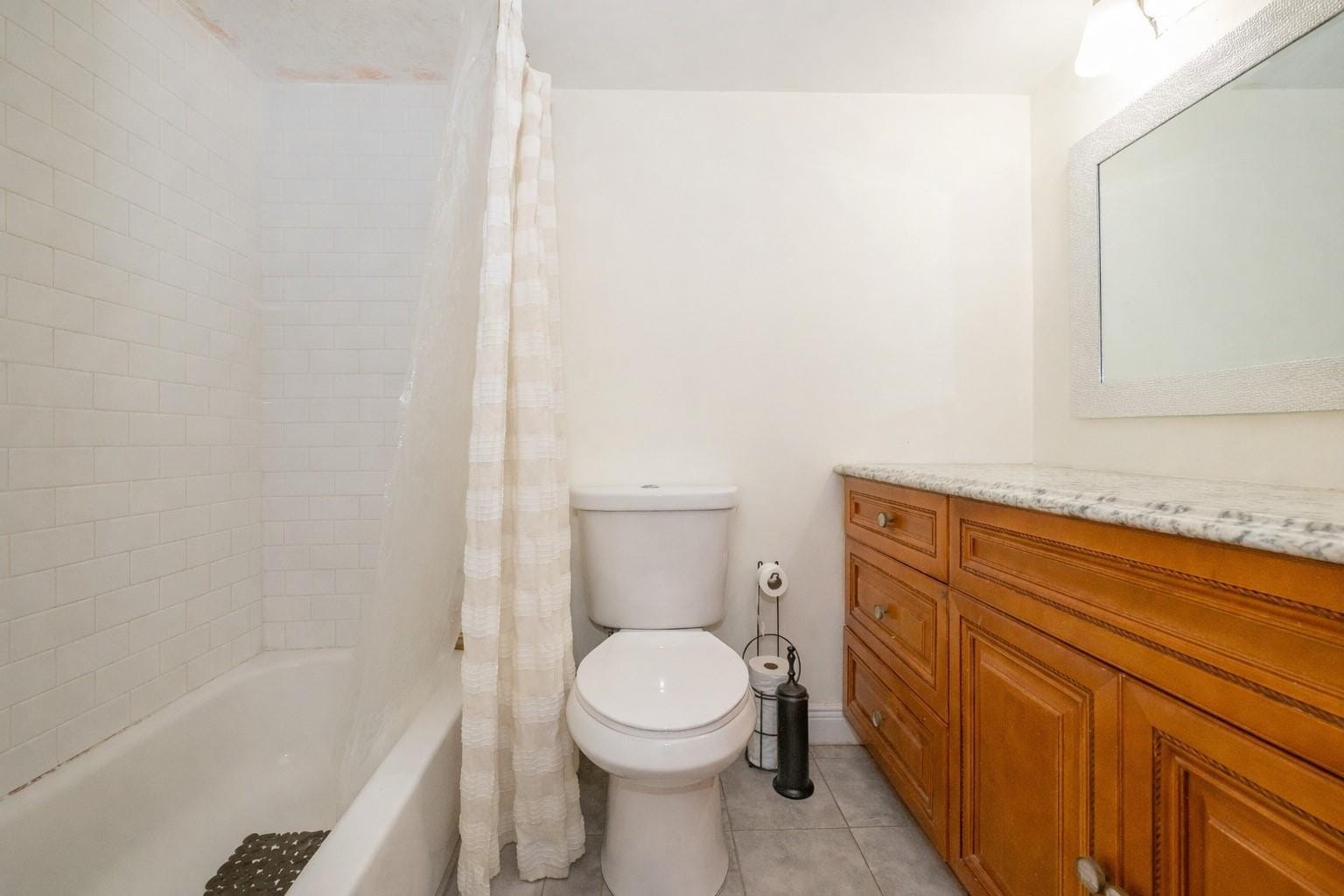 8821 NW 38th Drive 205a — photo 12