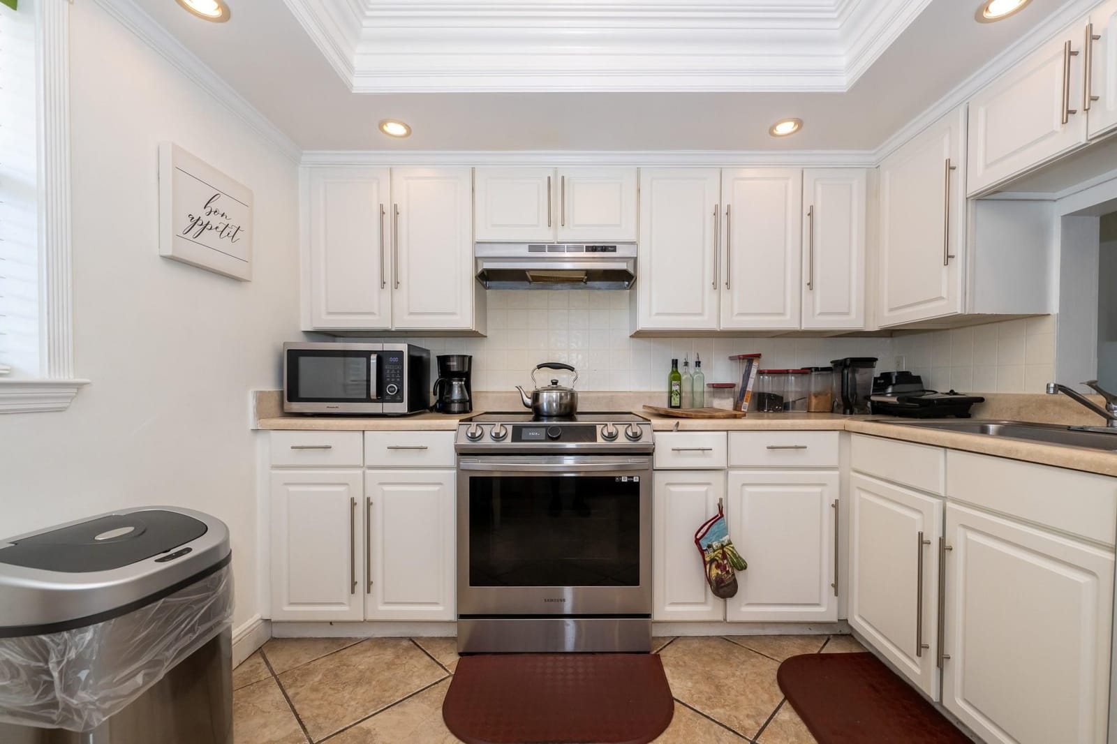 8821 NW 38th Drive 205a — photo 5