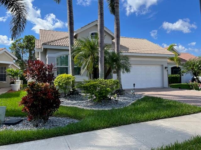 652 SW Munjack Cove, Port St. Lucie, FL 34986