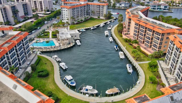 2871 N Ocean Blvd R-544, sold in San Remo, Weston, FL