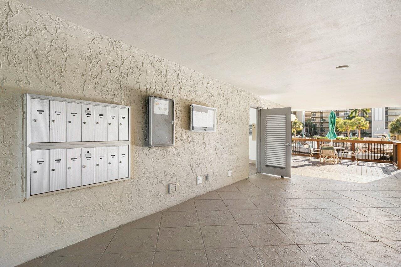 10 Royal Palm Way Unit 202, Boca Raton, FL 33432 photo 29