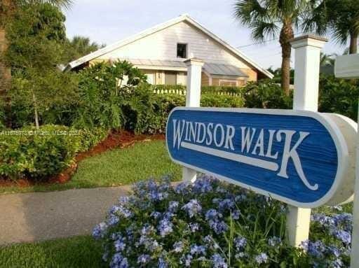 1942 Windsor Drive, North Palm Beach, FL 33408
