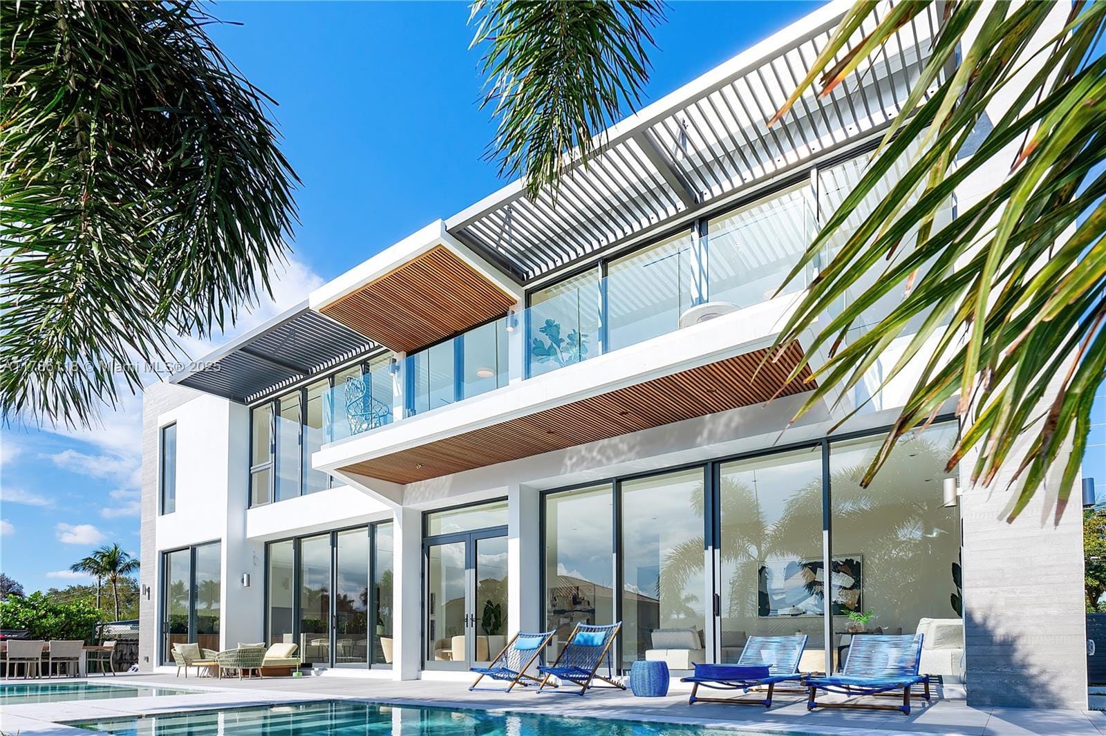 5 bedroom home for sale at 2320 49th, Lighthouse Point, FL 33064 — $5,225,000