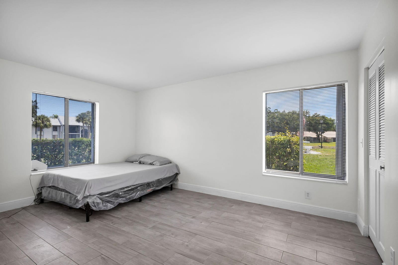 1011 Green Pine Boulevard G1, West Palm Beach, FL 33409 photo 17