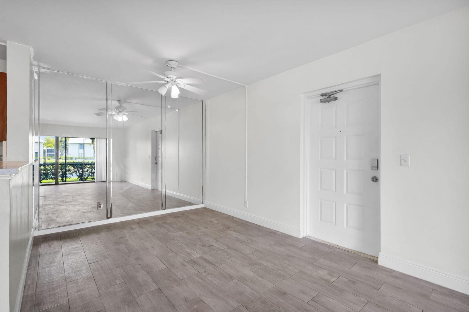 1011 Green Pine Boulevard G1 — photo 7