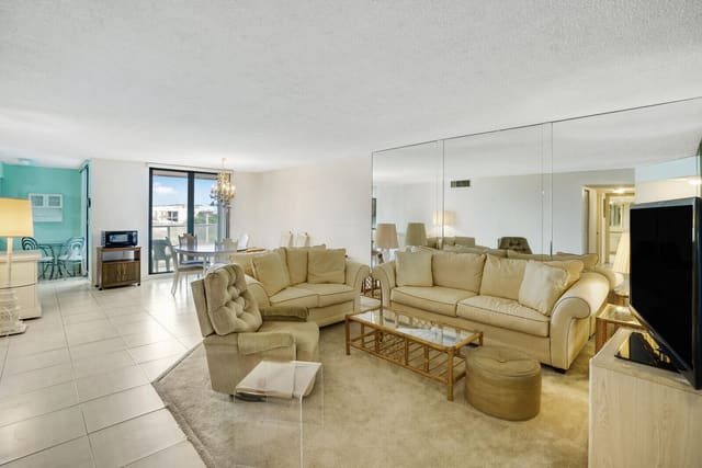 1000 S Ocean Boulevard 4 L, Pompano Beach, FL 33062