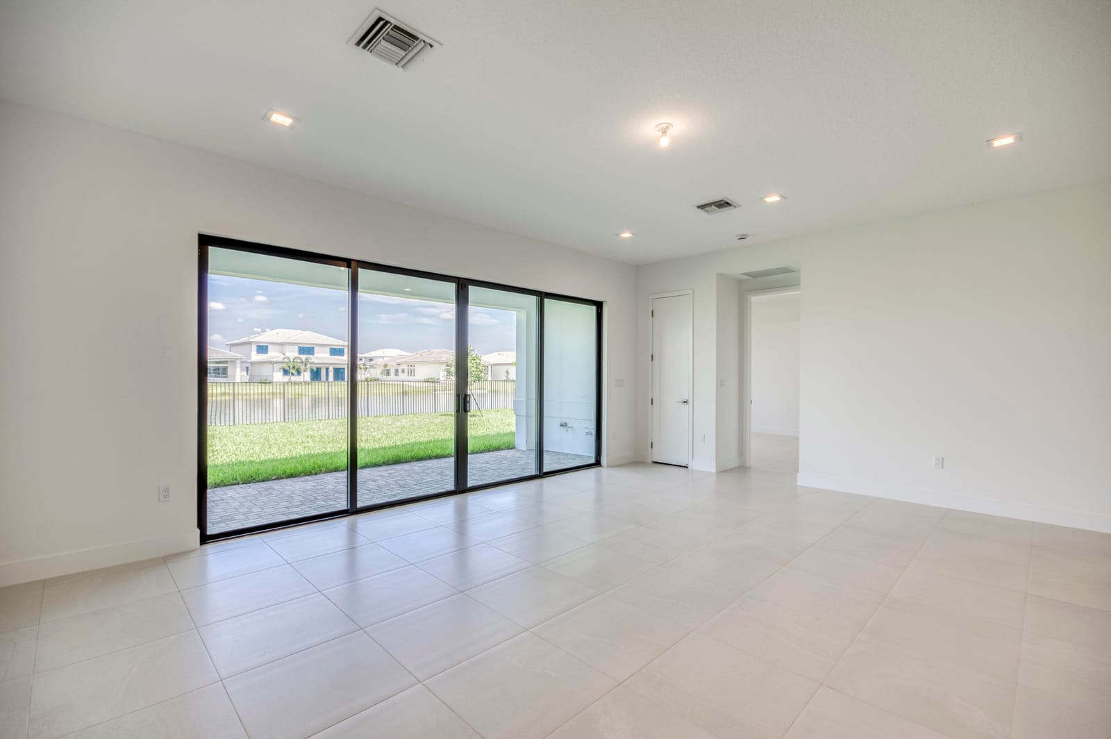 10037 Heron Flock Drive, Palm Beach Gardens, FL 33412 photo 5