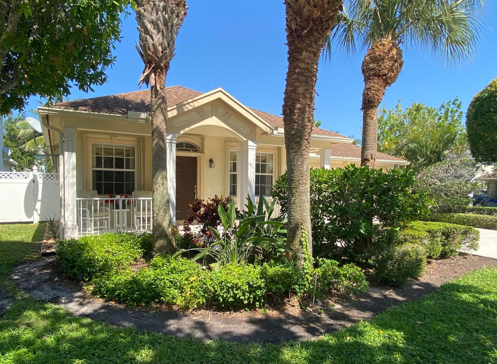225 Clocktower Drive, Jupiter, FL 33458