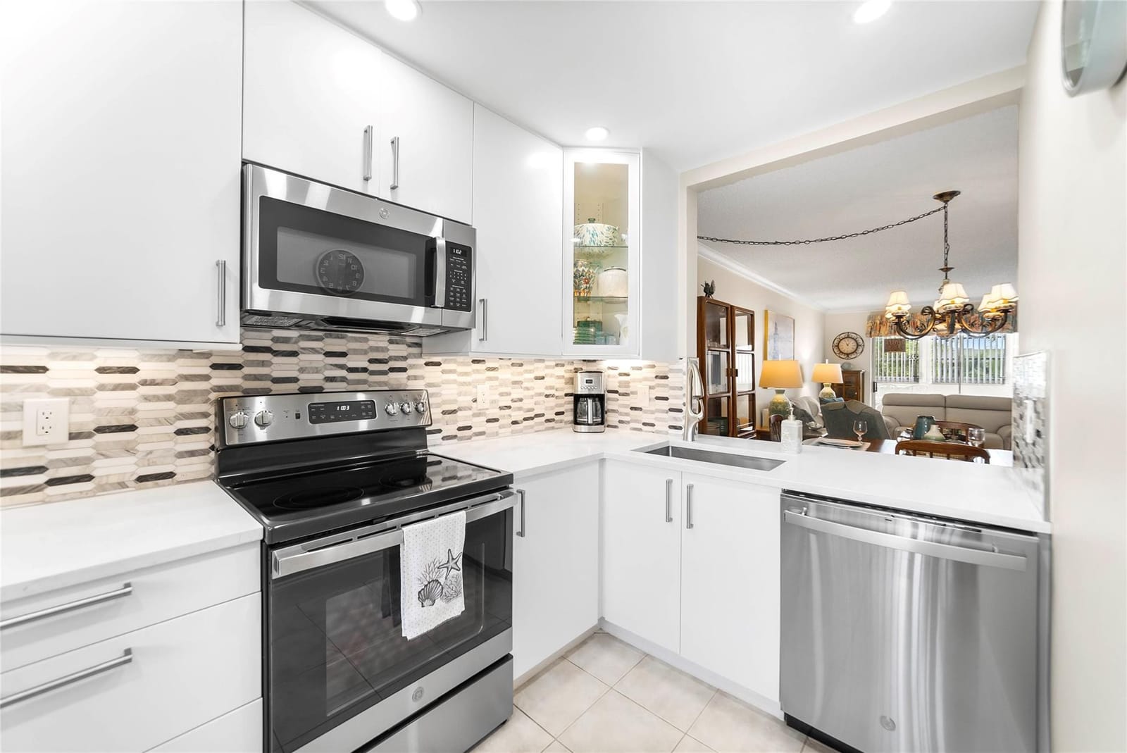 5155 E Sabal Palm Boulevard 308, Tamarac, FL 33319