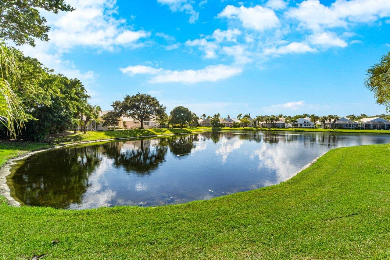 9023 Baybury Lane, West Palm Beach, FL 33411