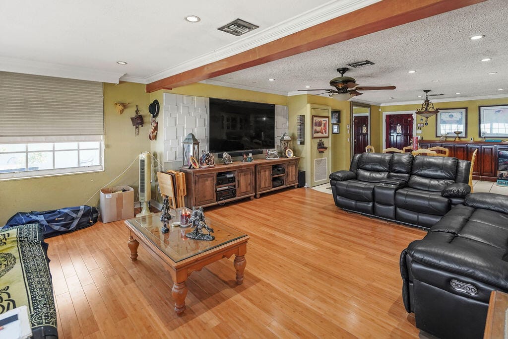 7241 La Croix Drive, Hollywood, FL 33024