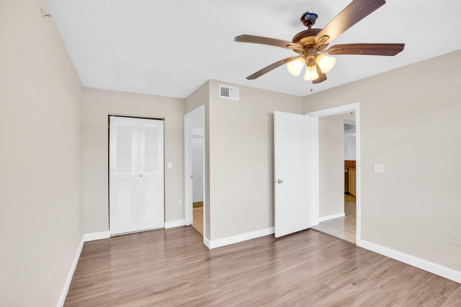 3606 NW Mediterranean Lane 104, Jensen Beach, FL 34957 photo 16