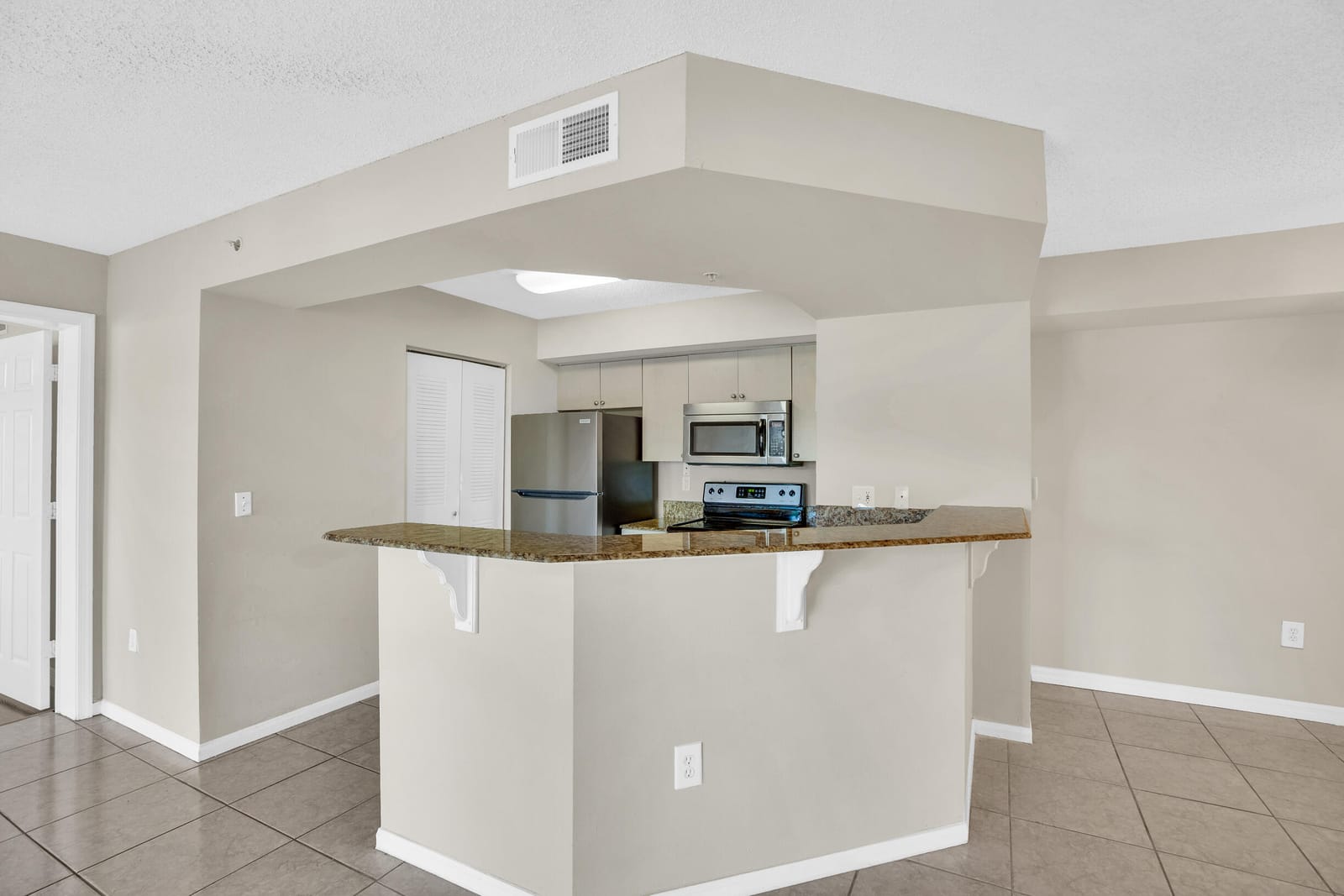 3606 NW Mediterranean Lane 104, Jensen Beach, FL 34957 photo 5
