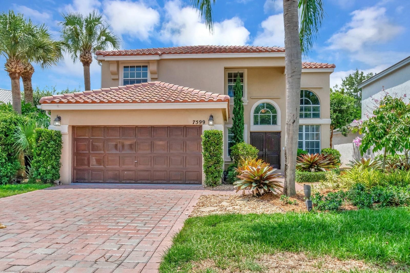 7599 Rockport Circle, Lake Worth, FL 33467