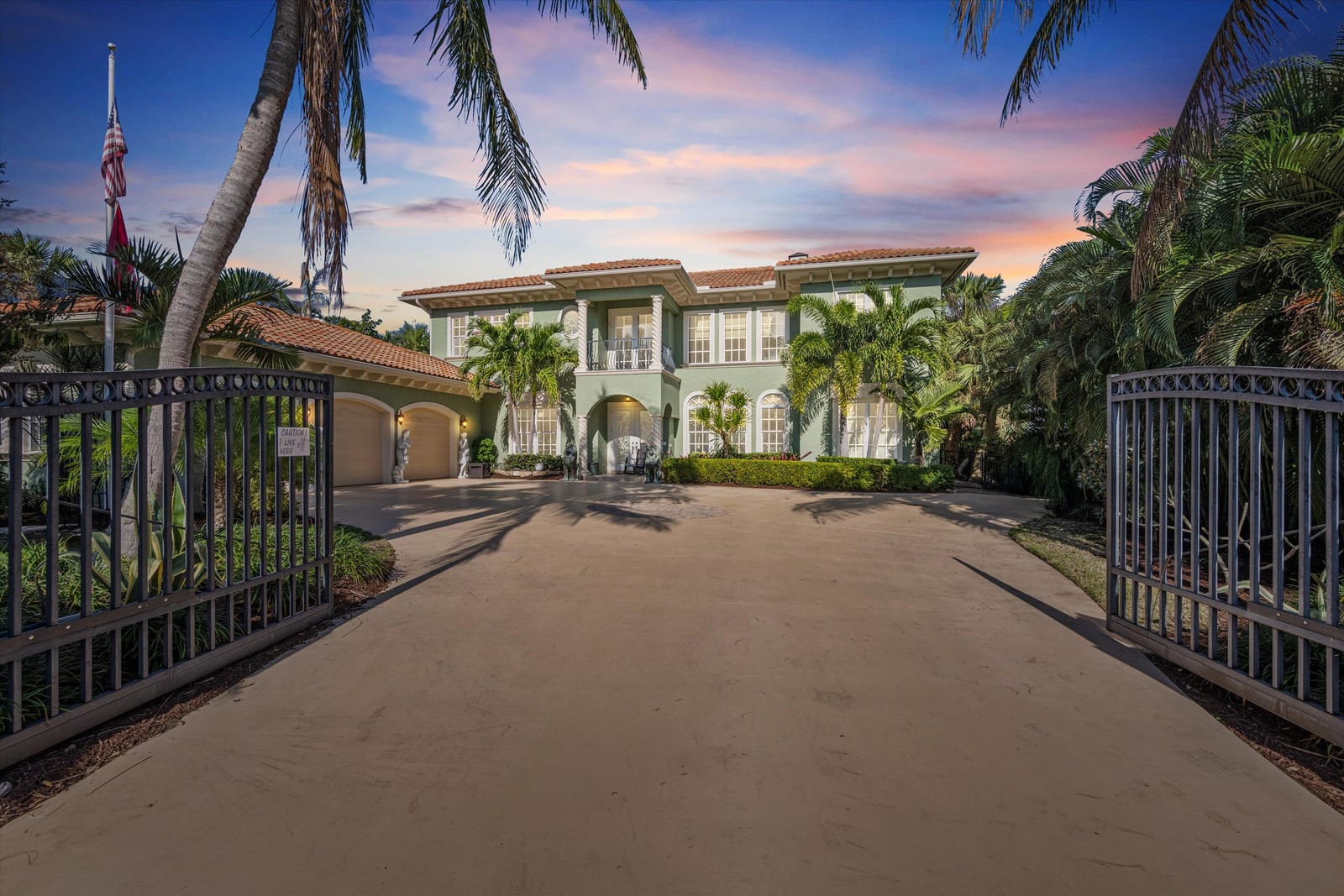 1625 SE Saint Lucie Boulevard — photo 3