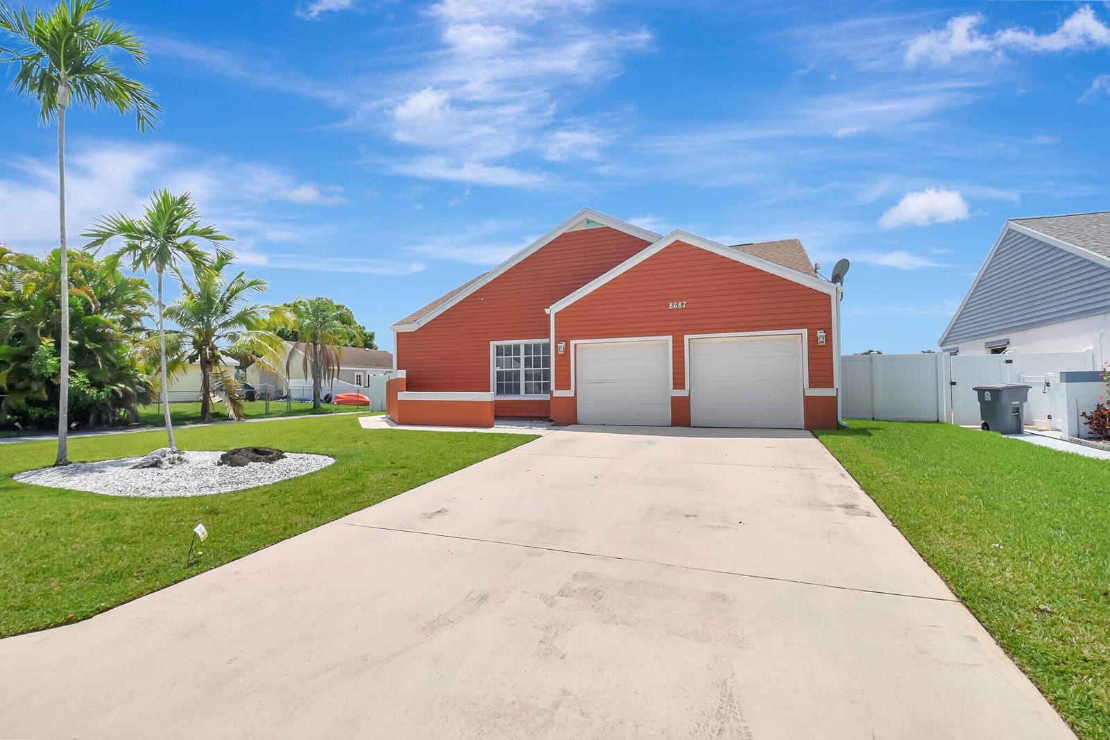 8687 Spring Valley Drive, Boynton Beach, FL 33472 photo 2