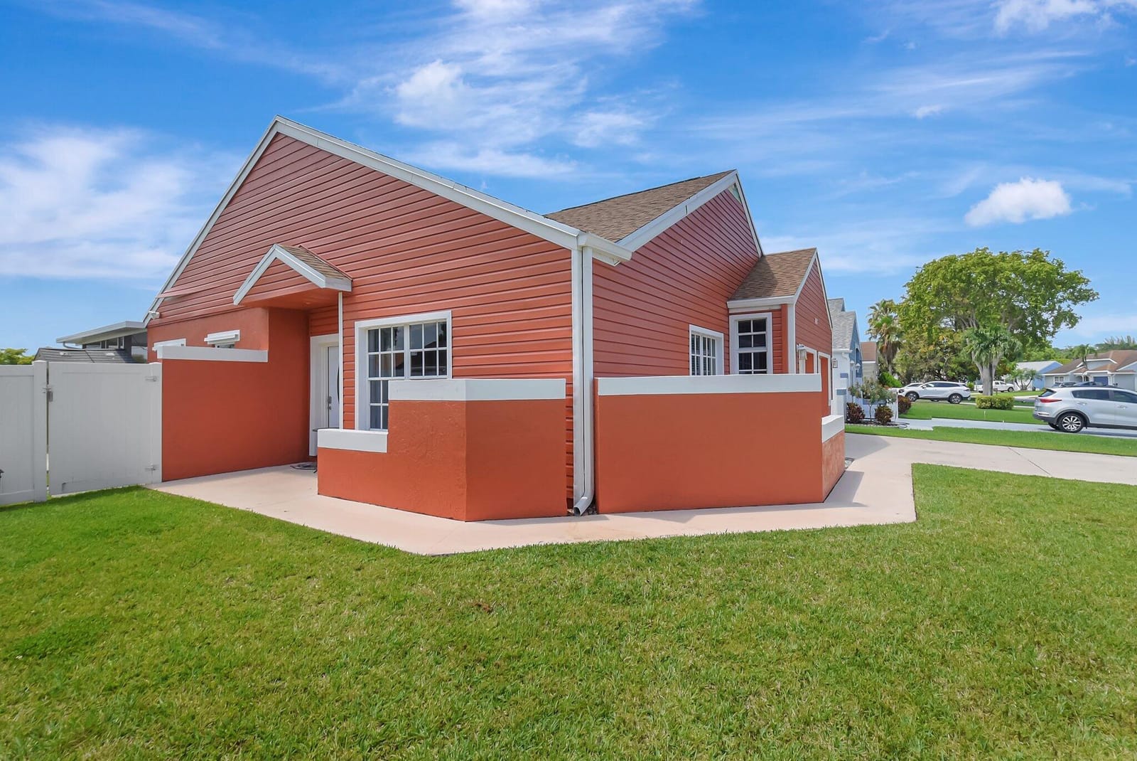 8687 Spring Valley Drive, Boynton Beach, FL 33472 photo 4