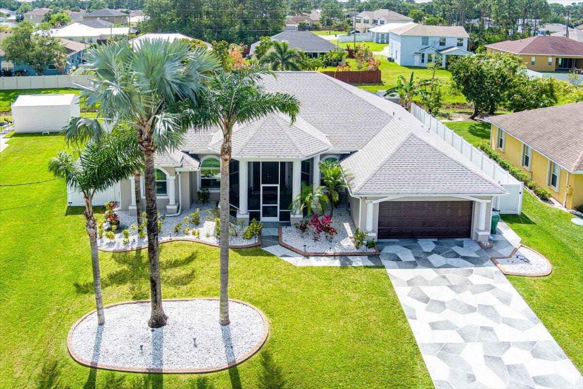 6148 NW Densaw Terrace, Port St. Lucie, FL 34986