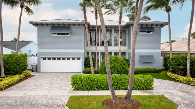 311 SE 11th Street, sold in Cypress Harbor 3rd, Pompano Beach, FL