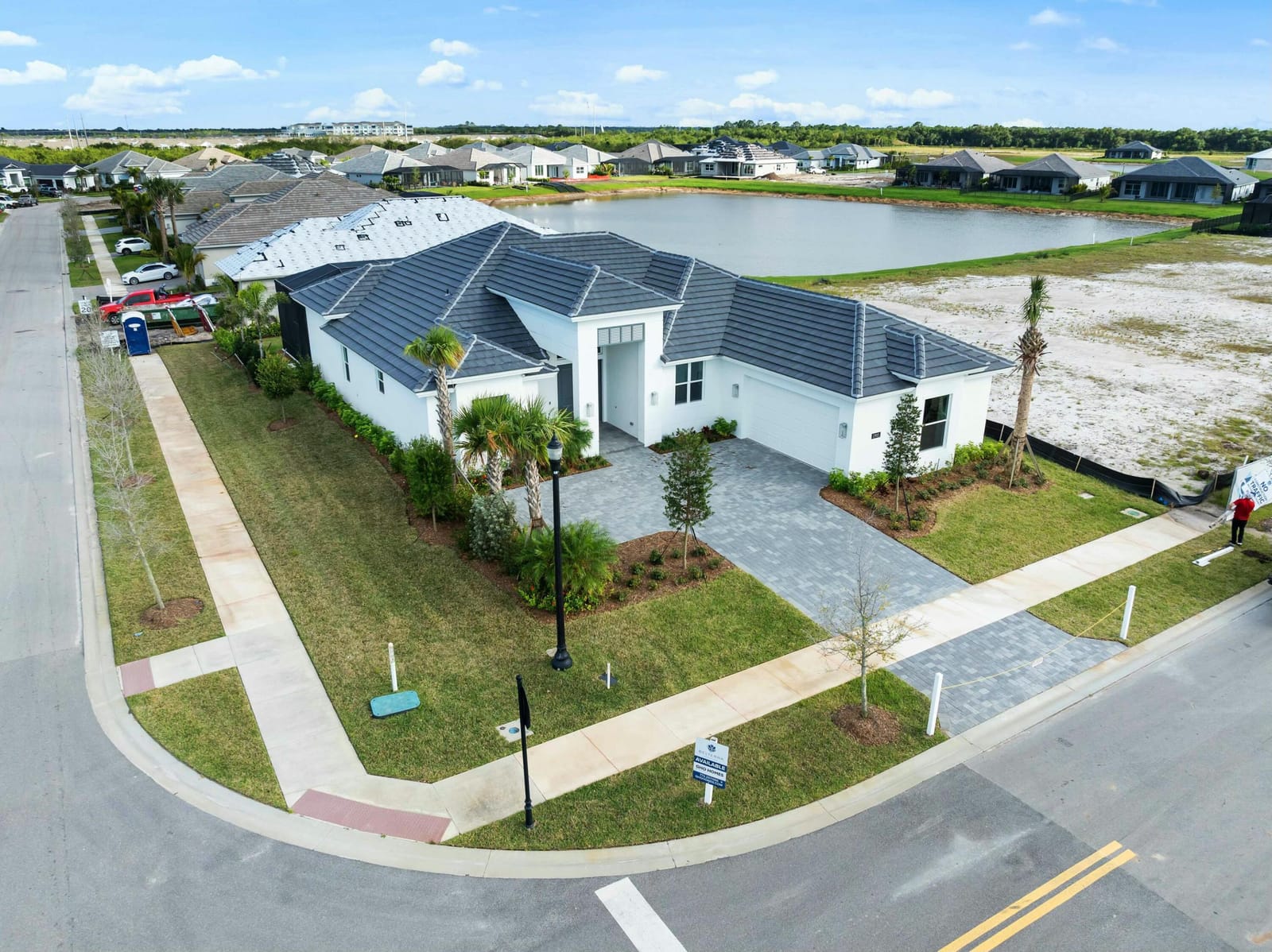 13921 SW Belterra Drive, Port St. Lucie, FL 34987