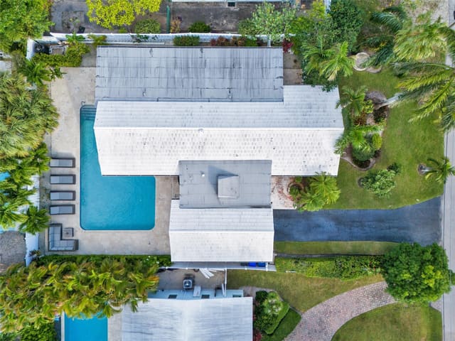 255 Hibiscus Avenue, Lauderdale-By-The-Sea, FL 33308