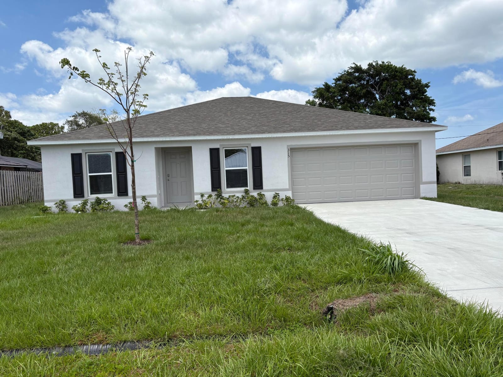 315 NE Granduer Avenue, Port St. Lucie, FL 34983