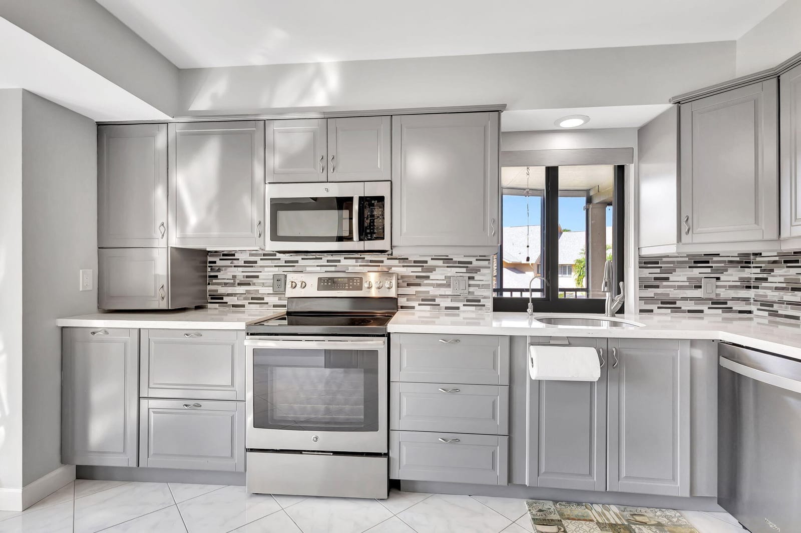 17110 Waterbend 221 Drive 221, Jupiter, FL 33477 photo 14