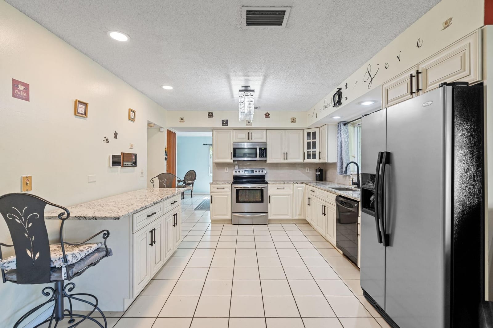 9570 Glacier Street — photo 11